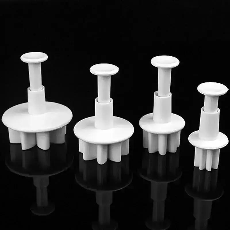 4 Stück/Set 3D Prägeform Fondant Kuchenform Handgemacht DIY Schokoladenkuchen Werkzeug Weihnachts-Kuchen Dekorationswerkzeuge Backzubehör