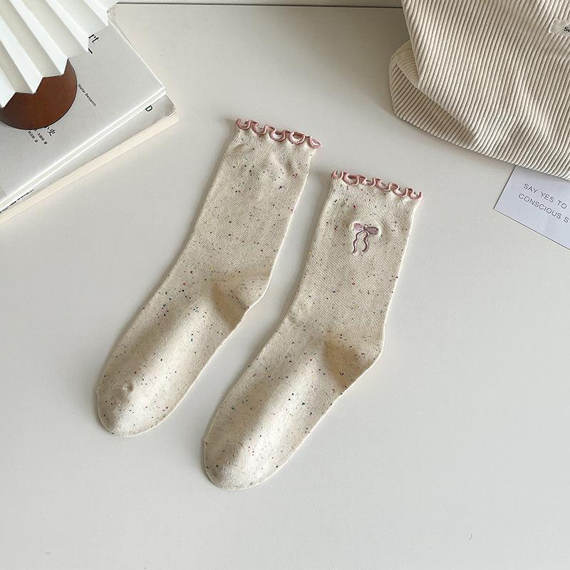 Pre-Autumn Combed Cotton Socks, Mid-Tube Socks, Sweat-Wicking Breathable Lace Bow Embroidery Stack Socks