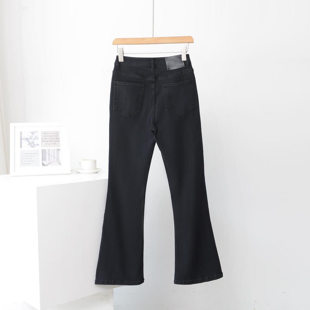 2025 Spring/Autumn Women's Retro Flare Black Jeans