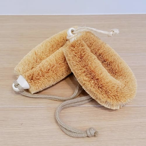 Kamenoko Body Scrubber Nishio-kun (with string)