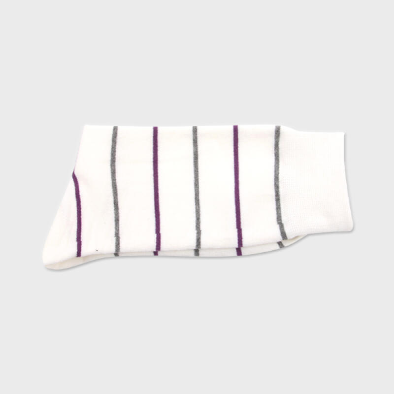 

Overlap Stripe Socks
