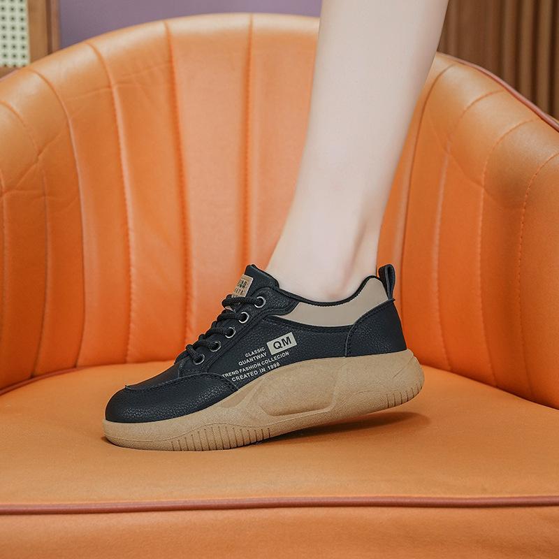 

Маленькие белые туфли, новые весенние и осенние, новые спортивные кроссовки для женщин, толстая подошва, увеличивающая рост, повседневная обувь для мам 40