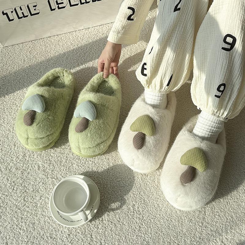 Cotton slippers women wear outside in winter, new indoor home warm plush slippers home semi-drag couple