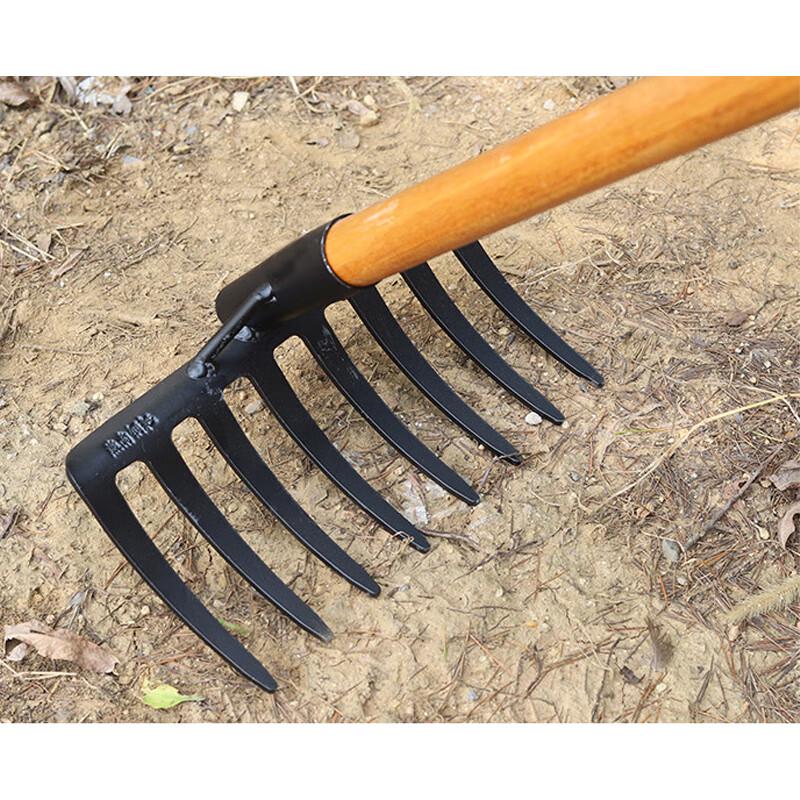 Long-Toothed Garden Rake
