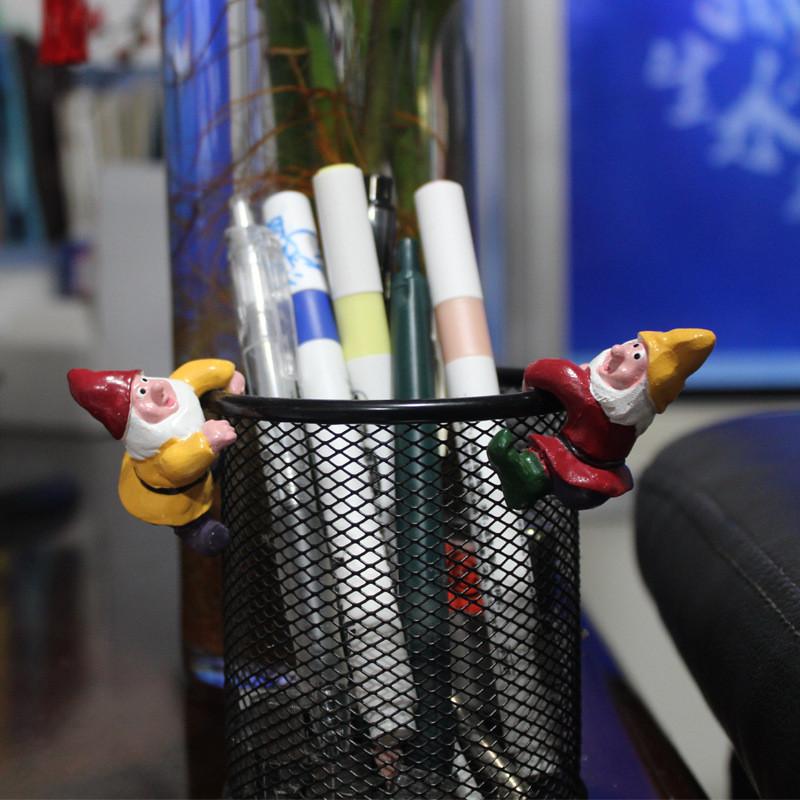Santa Claus Pen Holder Pendant Flowerpot Micro Landscape Decoration Handicrafts
