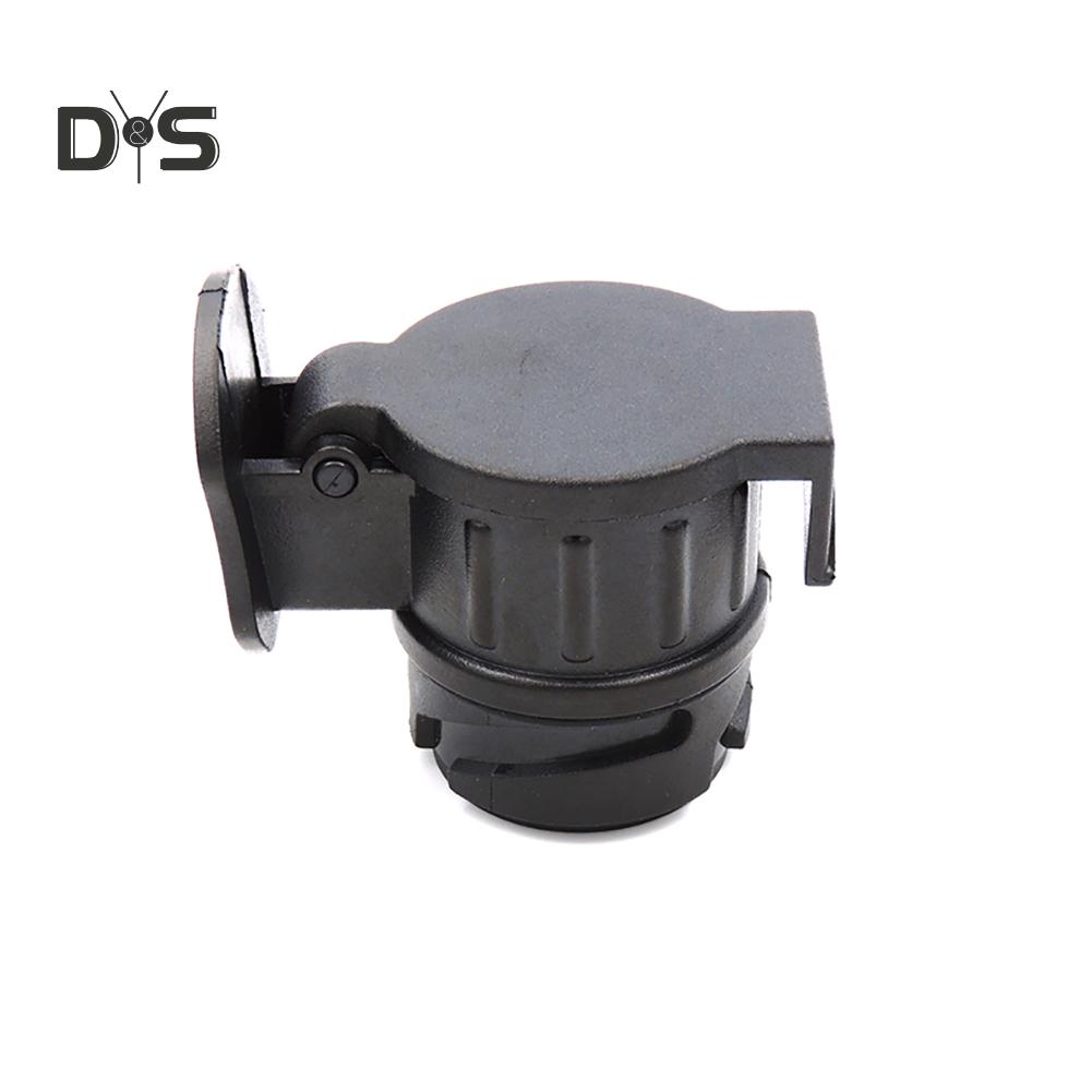 DYS Auto Shop Waterproof 13 To 7 Pin Plug Trailer Truck Electric Signal Light Adapter Socket