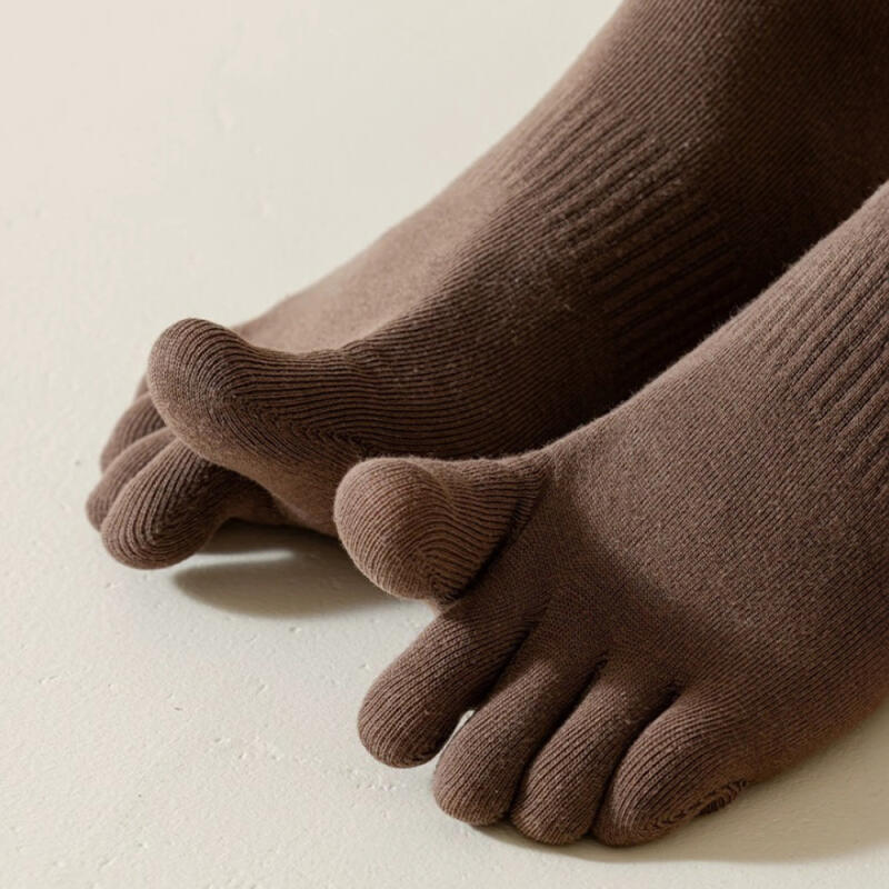 4 Sets of Thick Toe Socks for Warmth