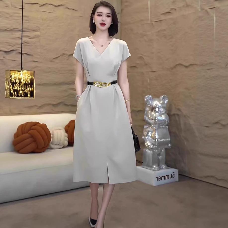 Plus Size Korean Style Waist-Cinching V-Neck Knit Dress for Women 4XL