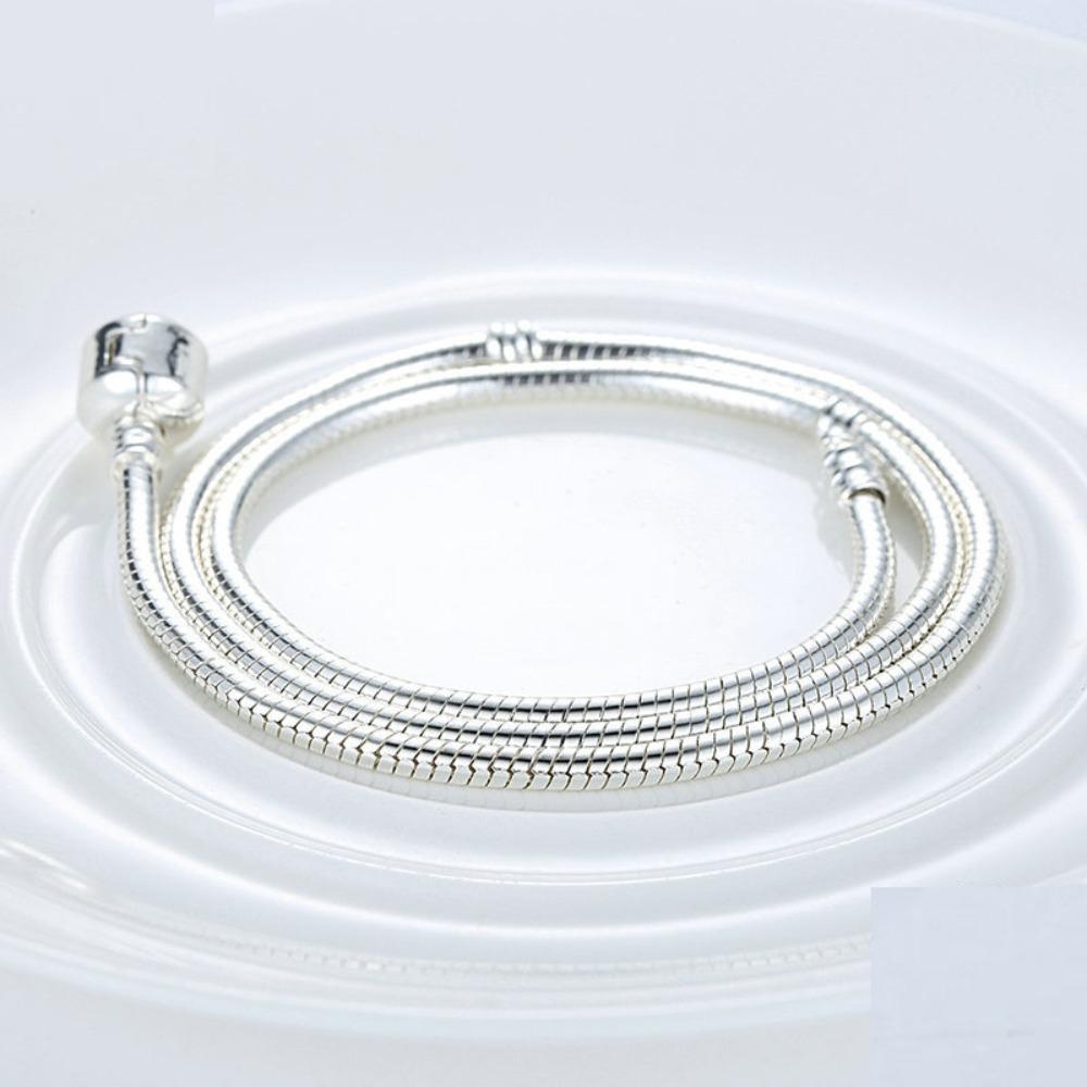 45cm Threaded Snake Chain Necklace Trendy Elegant Design for Ladies Fashion Accessory