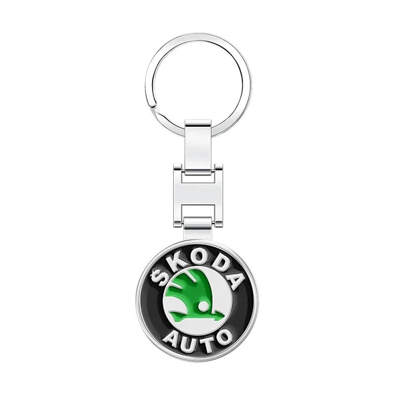 NYDM6 1pcs Metal Car Key Chain Keychain Holder For Skoda Octavia Fabia Rapid Yeti Kodiaq Superb Octavia a 5 a 7 2 Keyring Accessories