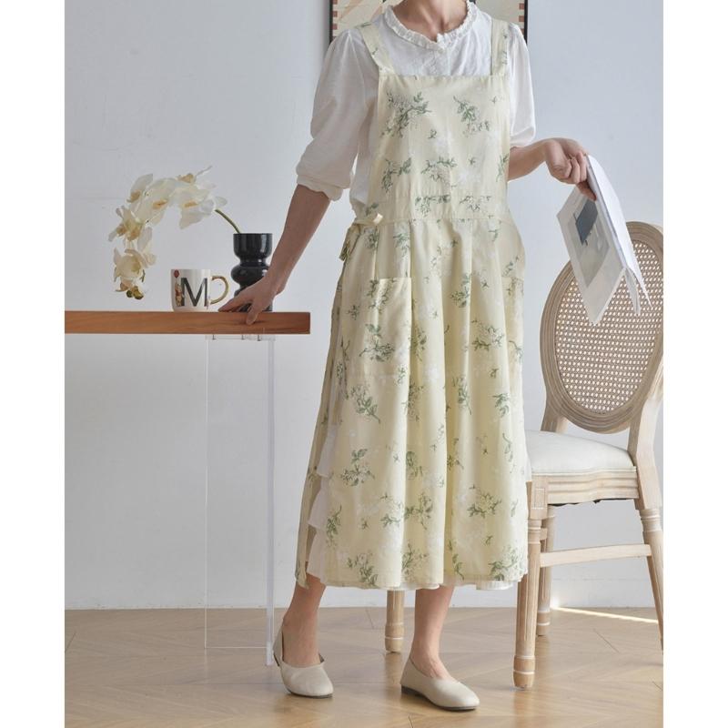 Quality Cooking Apron Cleaning Apron Easy to Wash, Kitchen Cooking Apron for Chefs and Home Cooking Aficionados