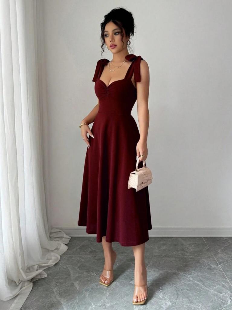 Europe, America and the United States in the summer of 2026 new elegant women's clothing solid color fashionable elegant strap dress women