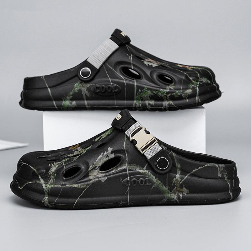 Fashion Summer Men Hole Shoes Clogs Fashion Garden Shoes Comfortable Soft Sole Outdoor Slippers Indoor Men's and Women's Beach Shoes