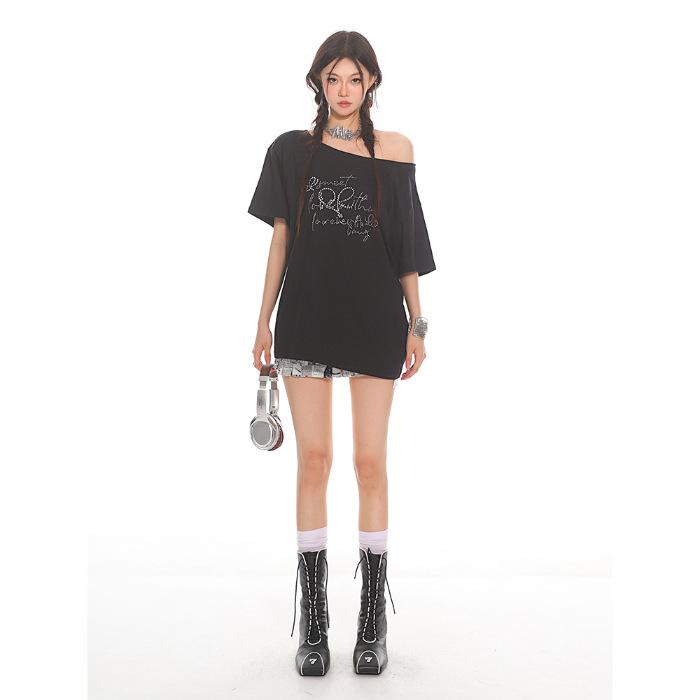 

Summer Spice Girl Slant Shoulder Niche Design Sense Hot Diamond Black Off-Shoulder Short Sleeve T-Shirt Top 2XL чорний