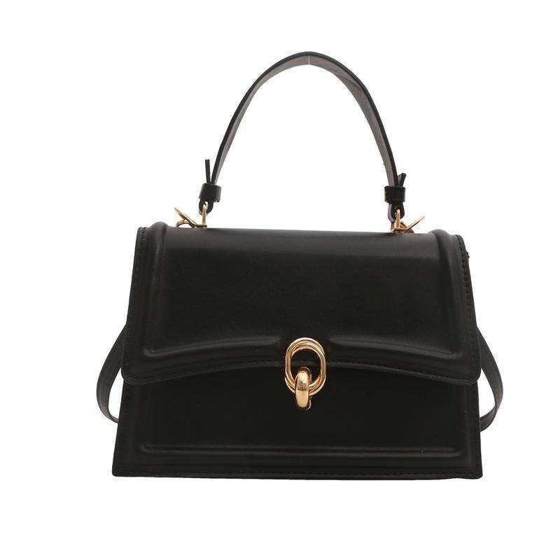 

Autumn 2025 Fashionable Niche Chain Crossbody Bag - Trendy, Versatile Small Square for Ladies чорний