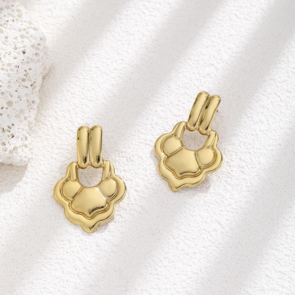 Exaggerated Geometric Texture Stainless Steel Stud Earrings Women'S Personality Niche Design Earrings Light Luxury High-End Earrings