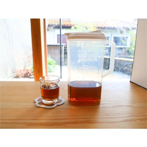 Sanko Plastics Made In Japan Barley Tea Pot, Marine Cooler, One-Push, 2L, White