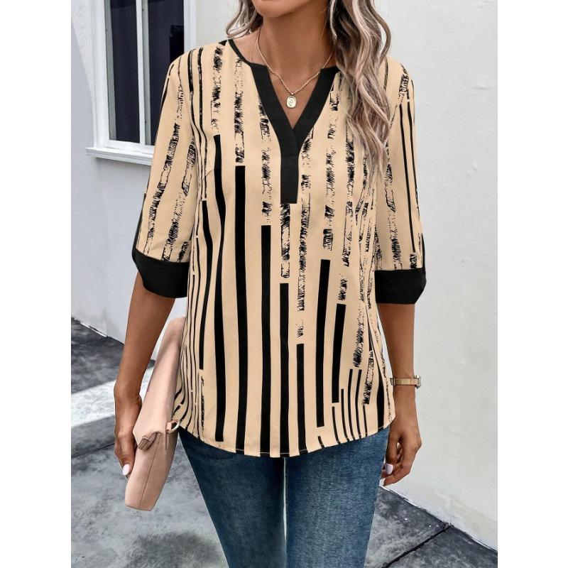 Women's Summer T-shirt Double Patchwork Color Clash Positioning Flower Shirt Short Sleeve Top