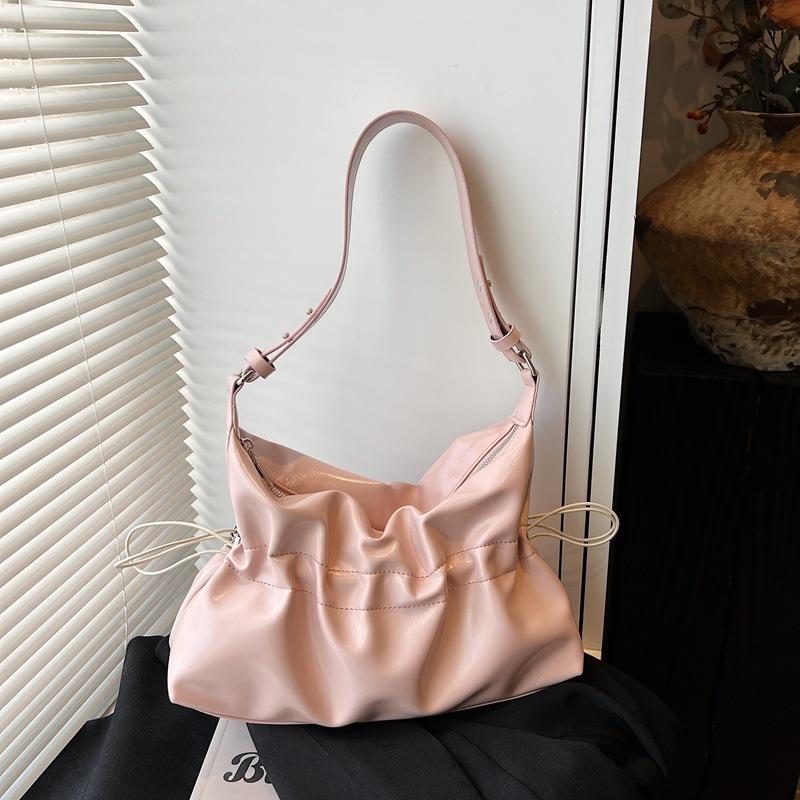 Leichter Luxus Nischen Tasche Damen Neue gefaltete Achselhöhle Wolken Tasche Vielseitige Schulter Crossbody Beutel Tasche