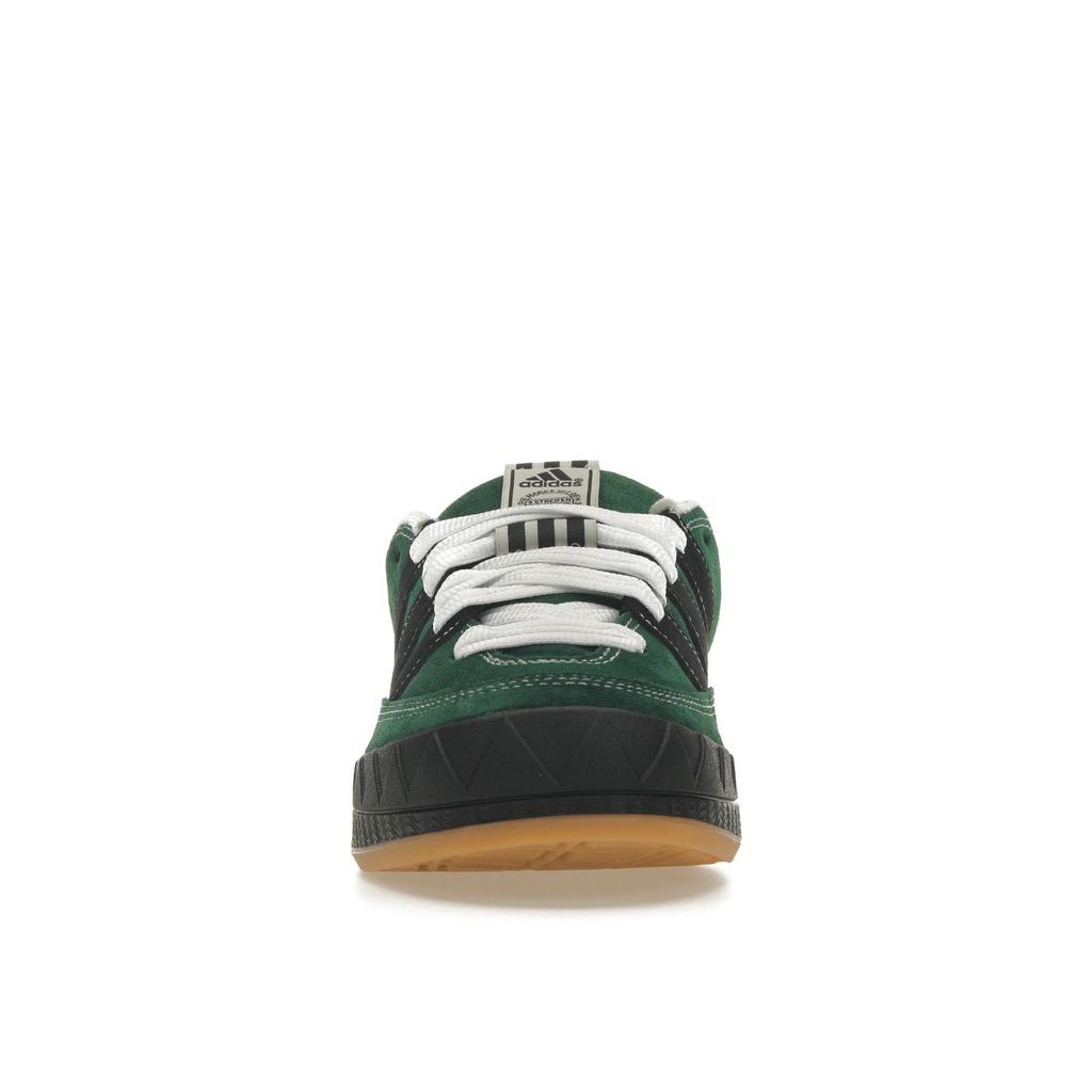 Crude From Portugal x adidas Adimatic YNuK Unisex-Sneaker Grün Dunkelgrün Core-Schwarz IE2164