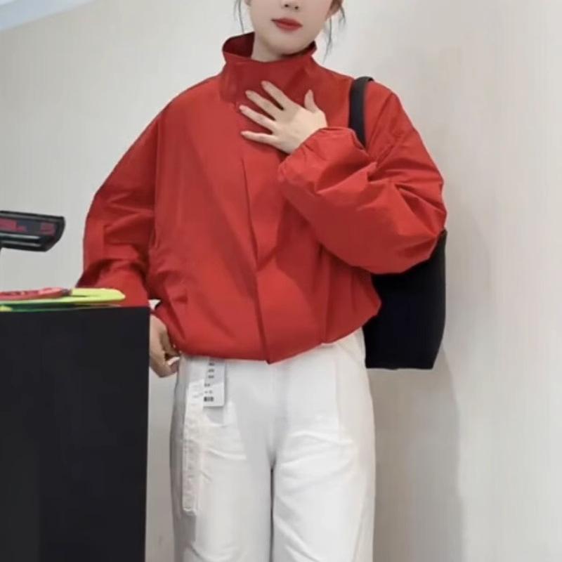 Women's Korean-Style Red Windbreaker: Loose-Fit, Long-Sleeve, Stand-Up Collar, Sun Protection Jacket for Spring & Autumn 2025.
