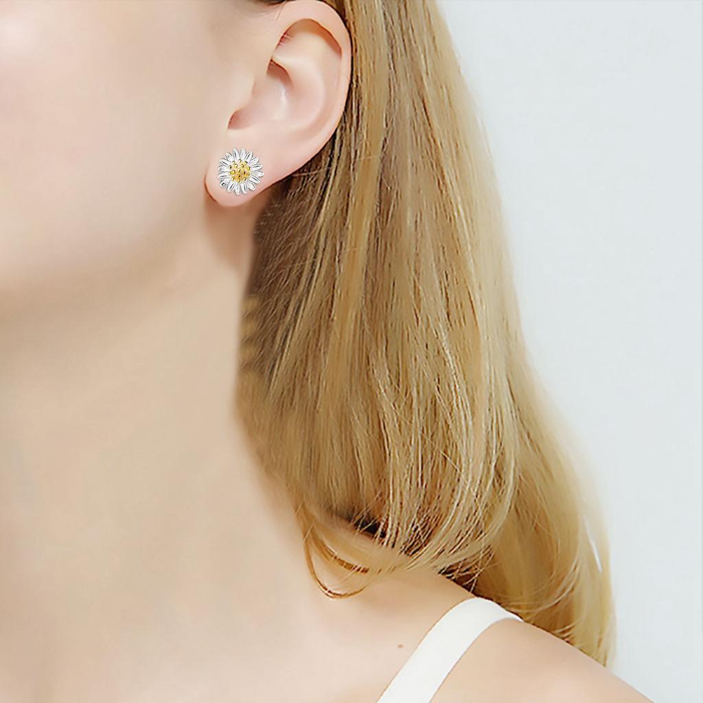 Ladies' Fashion Personalized Flower Earrings 1 Pair