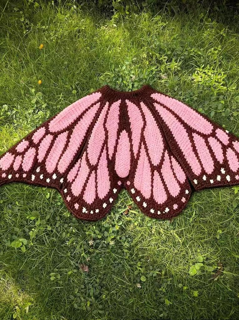 Color Block Butterfly Knit Cardigan with Batwing Sleeves