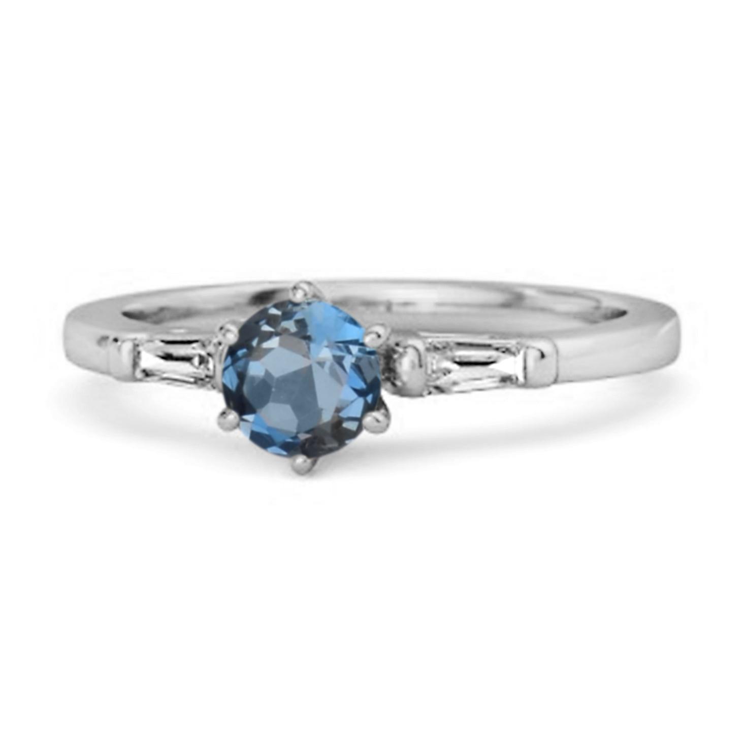 London Blue Topaz Three Stone Ring - 925 Sterling Silver 8.5 белый