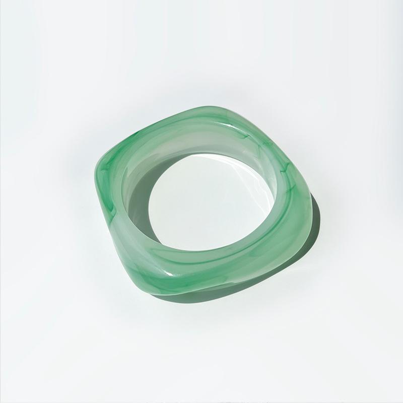Exaggerated Big Irregular Square Acrylic Chunky Bangle for Women Summer Candy Color Resin Wide Bracelets Couple Jewelry Gifts
