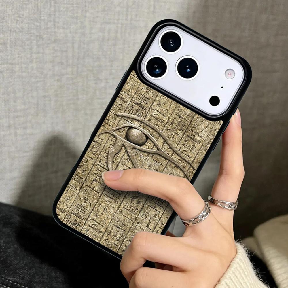 Capa Case for iPhone 17 Air 16 Pro Max 15 Plus 11 13 Mini 14 12 Back Phone Cover Sacred Eye of Horus Egypt Fresco