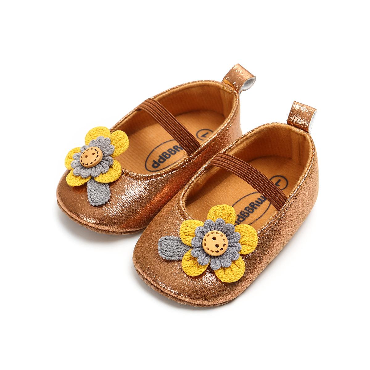 MYGGPP Обувь на мягкой подошве с маленьким цветком для детей 0–1 года Детская обувь Обувь для малышей на мягкой подошве 11cm темно-коричневого