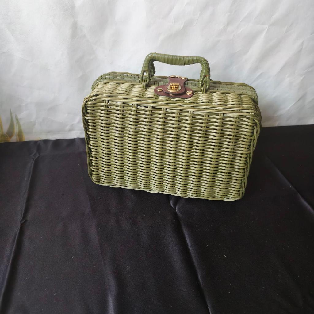Vintage-Style Imitation Rattan Picnic Basket and Storage Box - Ideal for Photos, Bridesmaid or Groomsman Gifts