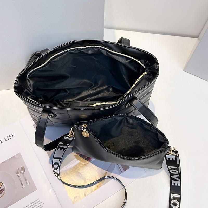 New Plaid Embroidered Tote Bag Casual Women's Bag Two-piece Set Small Square Bag Wide Shoulder Strap Messenger Bag One Piece