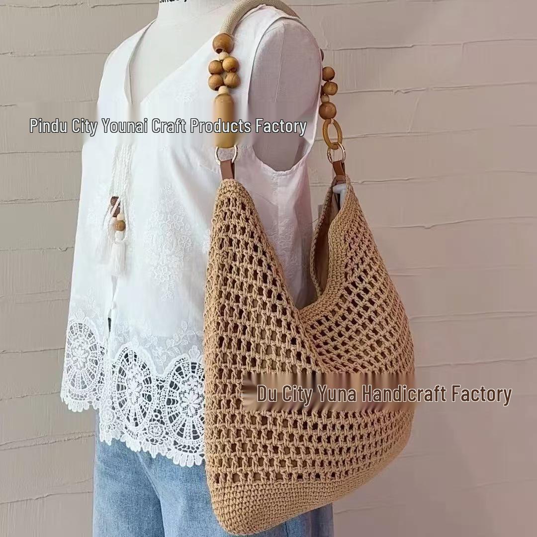 

Beaded Straw Bag: Women s Large Capacity Cotton Woven Shoulder Bag - Hollow Design, Perfect for Holidays and Beach Outings світло-коричневого кольору