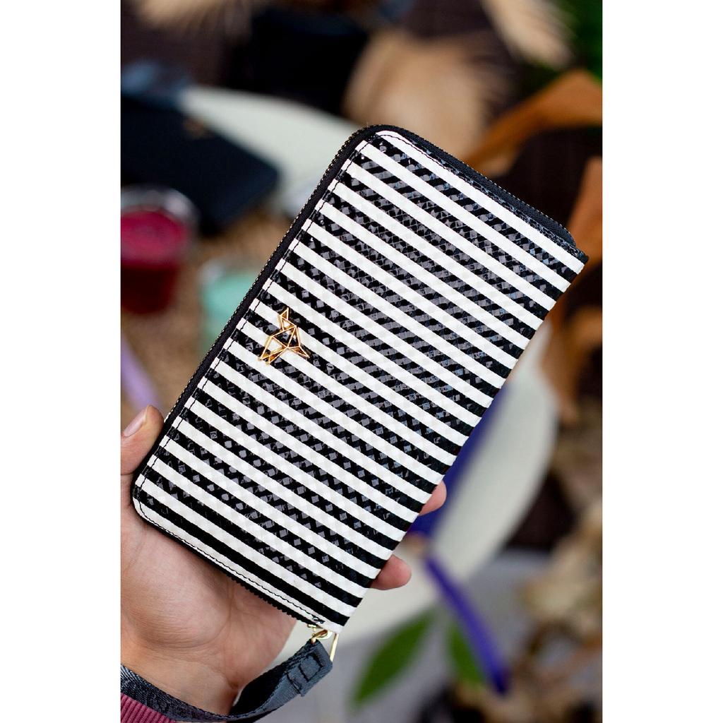 Rukojeť na zápěstí Tilburg Vzor pletení ze slámy Švestková Fialová Portfolio Peněženka s velkým množstvím držáku na karty