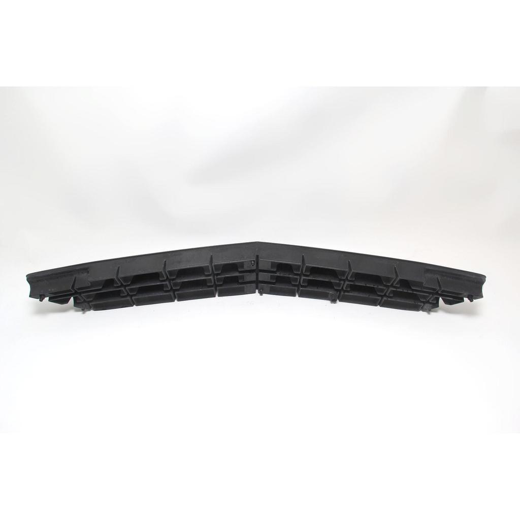 Nedre luftintagsgaller för främre stötfångare till Mercedes-Benz W251 R350