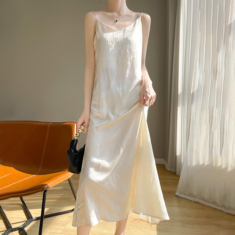 New Chinese Sexy Jacquard Suspender Dress for Women's Silky Satin Long Skirt for Summer New Chinese Style Thin