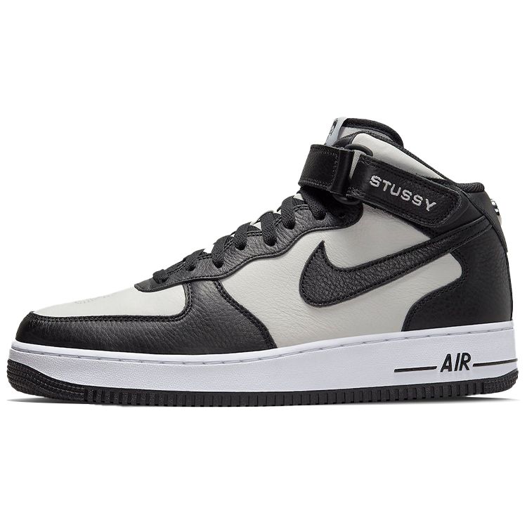 

Черные белые кроссовки унисекс Nike Stussy x Air Force 1 DJ7840-002 36