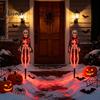 Ossa di Pipistrello 3D Realistiche, Luci Solari da Giardino per Halloween, Decorazioni per Sentieri Scheletriche, Accessori da Cortile Impermeabili a LED, Pali Luminosi Spettrali
