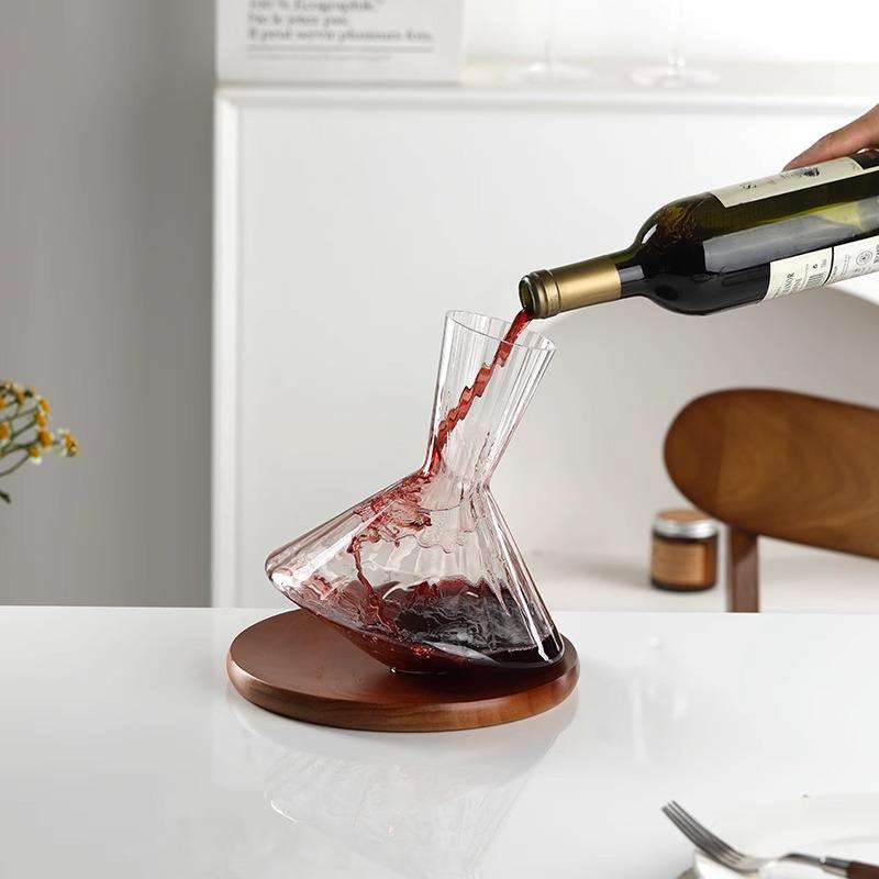 Crystal Gyroscope Rotating Decanter - Creative Wobbly Tumbler Glass