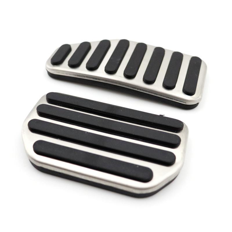 Car pedals suitable for Suzuki Swift modified accelerator, brake, rest area, anti-skid pedal accessories
