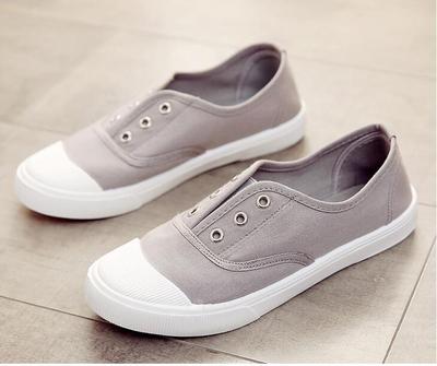 2024 Autumn New Slip-On Canvas Shoes Women White Shoes Summer Student Flat Bottom Casuals Women's Sneakers