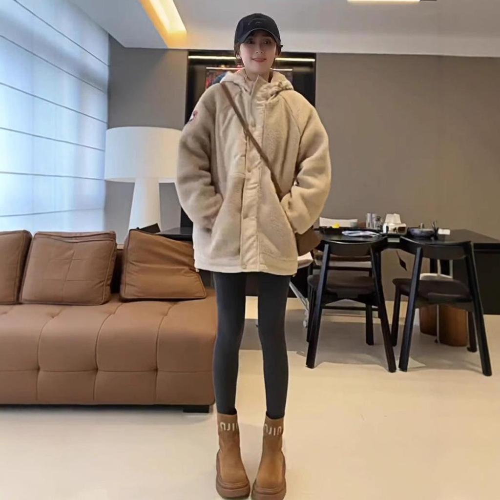 Women's European-Style Hooded Lambswool Jacket - 2024 Autumn/Winter Versatile and Warm Cotton-Padded Coat