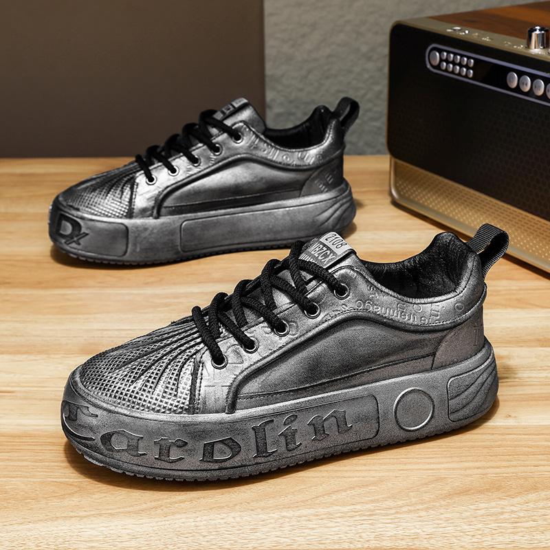 Fashion Handmade Mens Casual Shoes Thick Bottom Male Skateboard Footwear Street Style Vulcanize Shoes Stylish Tenis Masculino Sneakers