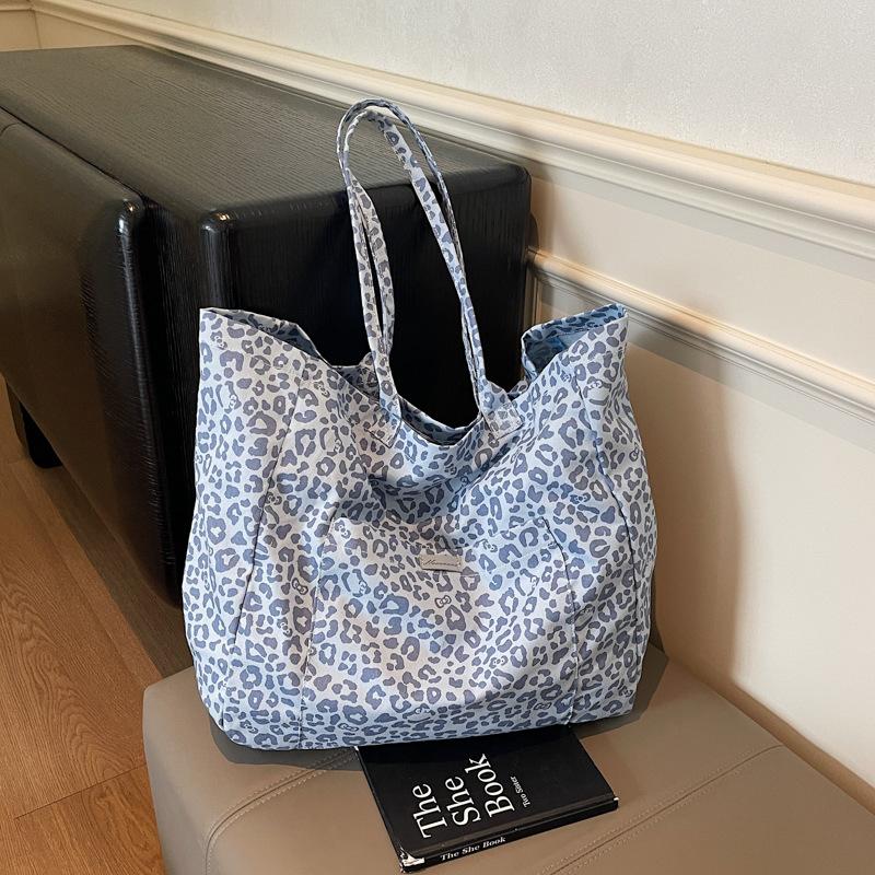 bag single shoulder female tote armpit large capacity canvas 2025 hundred commuter bag with autumn and winter new bag student