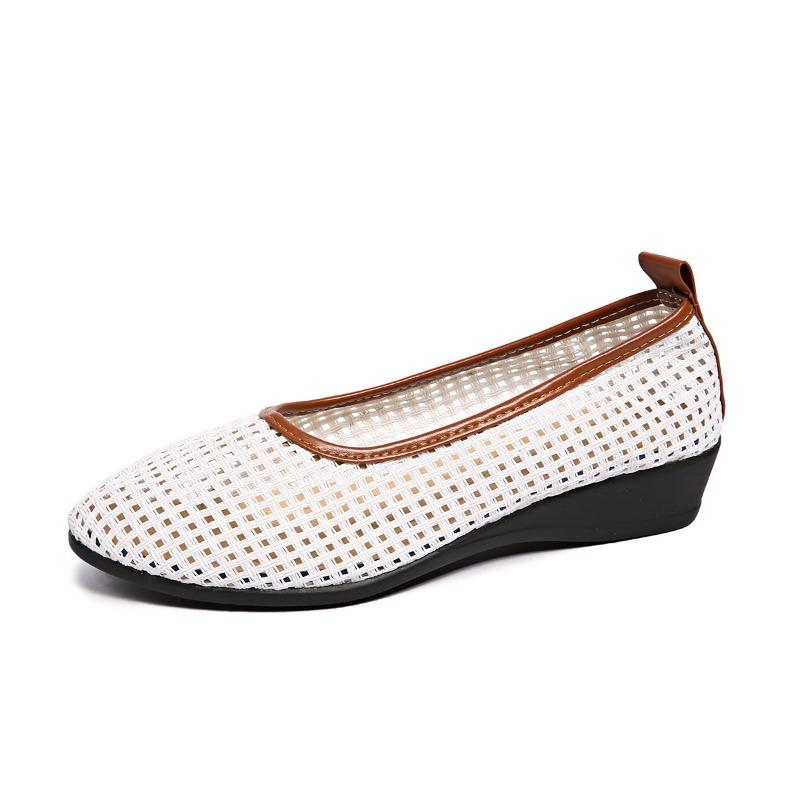New Shallow-mouthed Flat Single-shoe Women's Plus-size Casual Loafed Lazy Shoes