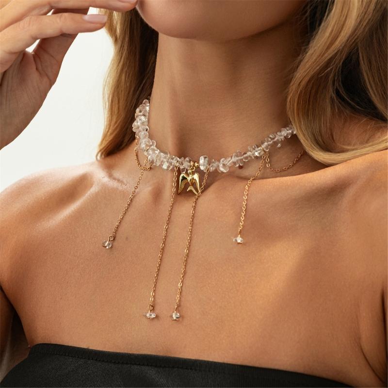 Nature Inspired Single Layer Bird Pendant Necklace Sturdy Alloy Chain Clavicle Chain For Casual Or Formal