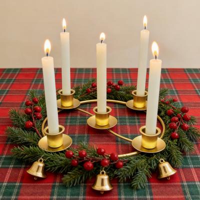 Support de bougie pour couronne de l'Avent Anneau de bougie de Noël Support pour bougies coniques Anneau de couronne de l'Avent en métal doré pour les fêtes de Noël