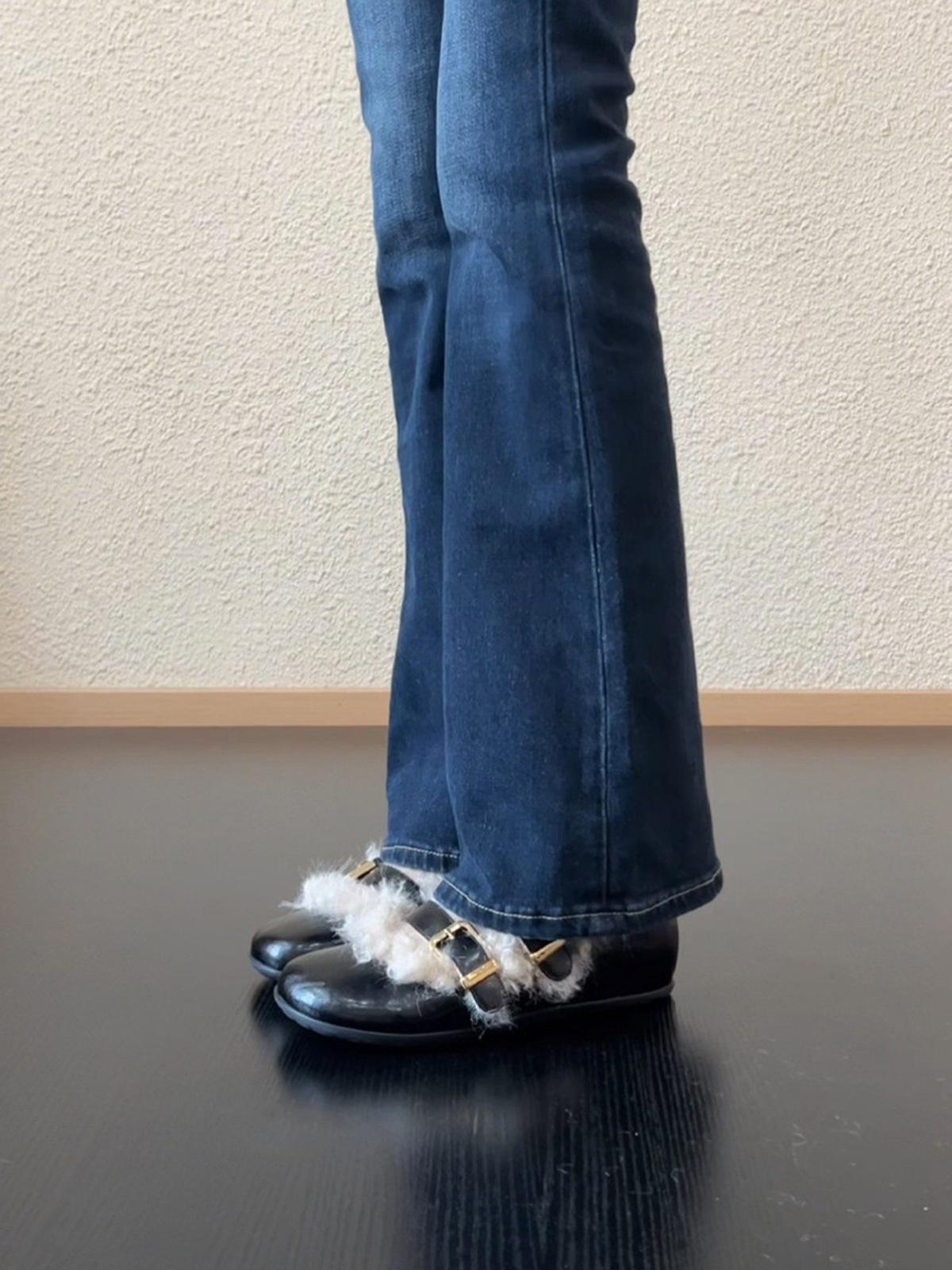 First encounter season plush warm fluffy shoes belt buckle Mary Jane shoes round head flat sole shoes one-word buckle small leather shoes 40 чёрный