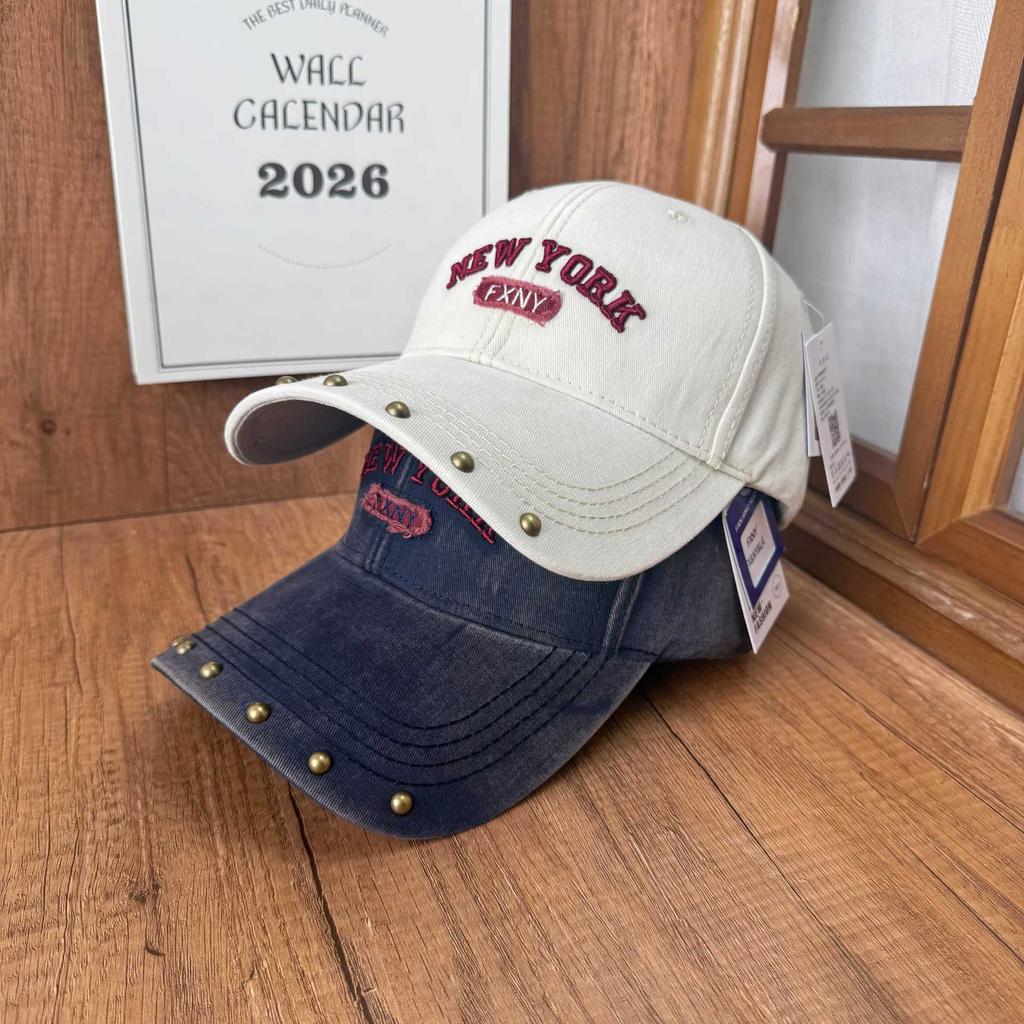 New couple hard top cap, rivet embroidery, washed and old men's and women's faces, small baseball caps trendy